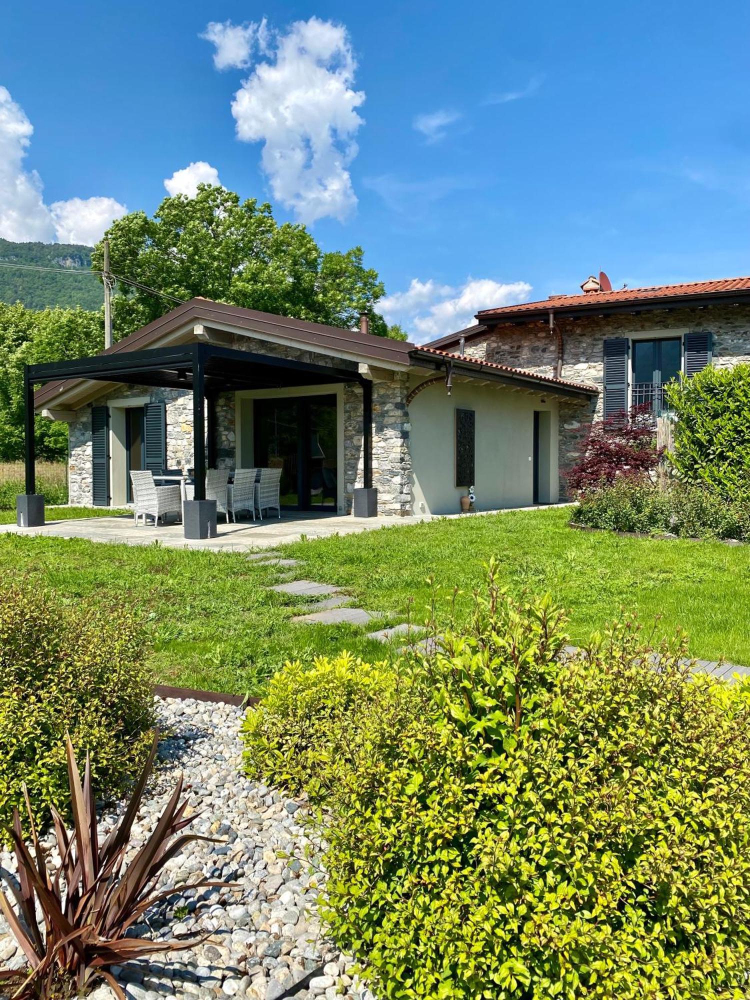 Villa Larius Граведона Екстер'єр фото